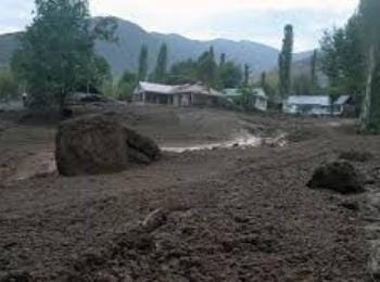 塔吉克斯坦气象专家警告说，气温升高可能引发泥石流
