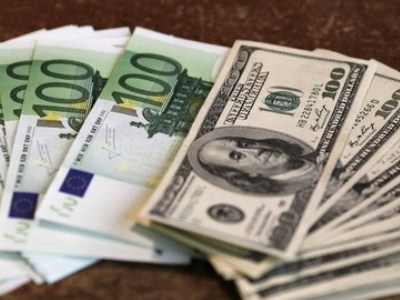 Русские банки столкнулись с недостатком валюты