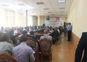 Посольство Туркменистана провело в Душанбе конференцию о роли транспортно-транзитных коридоров