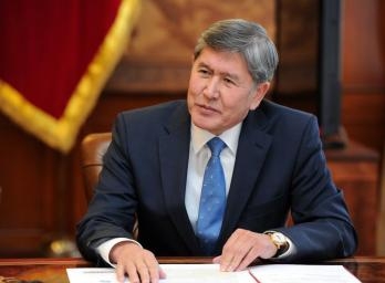 Алмазбек Атамбаев: У нас очень дружеские отношения с Эмомали Рахмоном