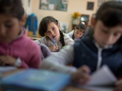 Таджикских первоклашек начали готовить к школе