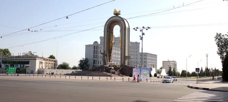 ГАИ сообщает об ограничении движения автотранспорта в Душанбе