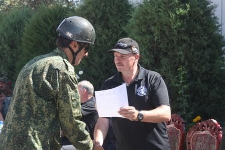 Британские специалисты обучили таджикских огнеборцев спасать людей