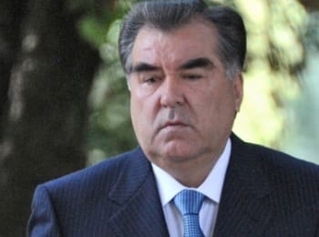Президент назначил послов Таджикистана в Молдове и Ливане