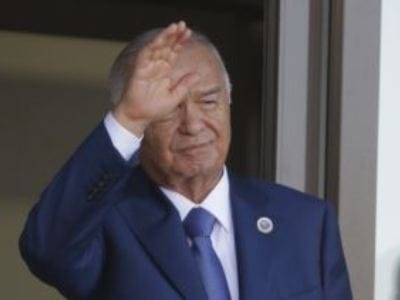 Диктор узбекского ТВ зачитал поздравительную речь от имени Ислама Каримова