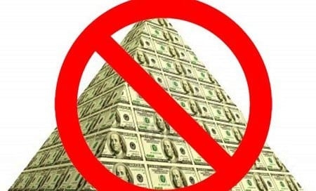 В Узбекистане ввели уголовное наказание за создание финансовых пирамид