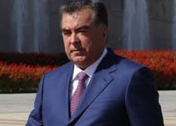 Эмомали Рахмон отбыл в Узбекистан