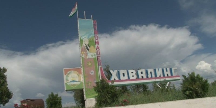 Э.Рахмон принял участие в церемонии открытия первой очереди автодороги Восе-Ховалинг