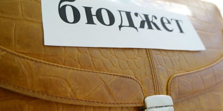 «Недобор» в госбюджет Таджикистана за 9 месяцев составил 335 млн. сомони