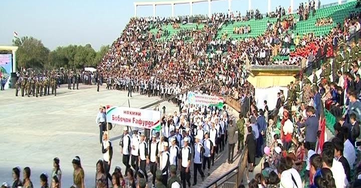 Ряды таджикской армии пополнили свыше 170 юношей из Б.Гафуровского района