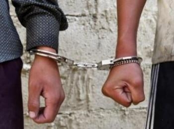 На Зарафшоне трое мужчин избили прохожего