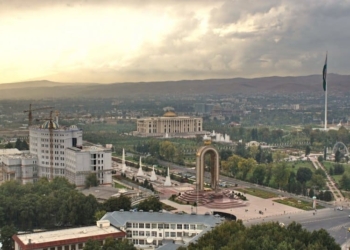 Таджикистан посетит делегация из Словакии