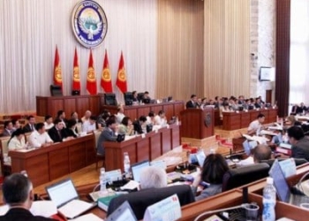 Правительство Кыргызстана ушло в отставку