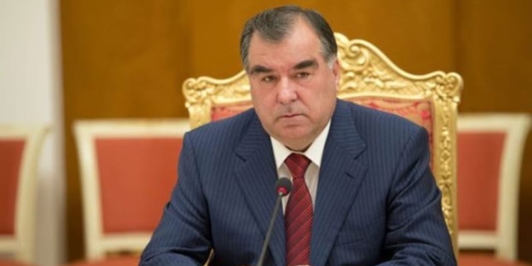Э.Рахмон произвел ряд кадровых изменений, в том числе в национальном банке
