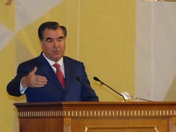 Минтранс Таджикистана подтвердил претензии России по авиаполетам