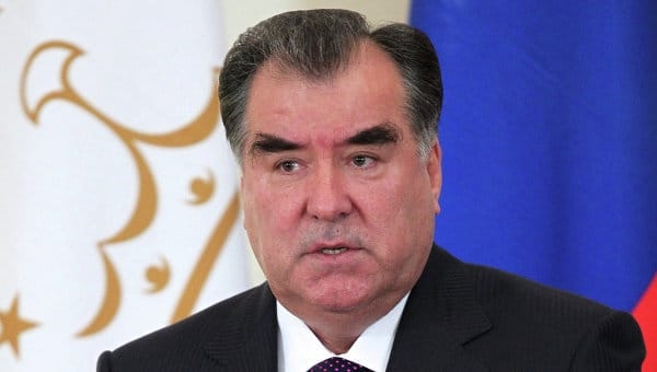 Президент Таджикистана выразил соболезнования в связи с кончиной Фиделя Кастро