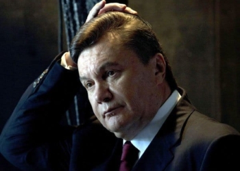 Янукович прибыл в суд на допрос по делу об убийствах на Майдане