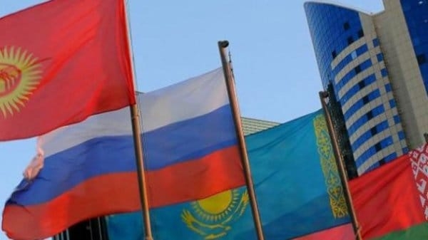 Узбекистан считает невыгодным вступление в Евразийский экономический союз