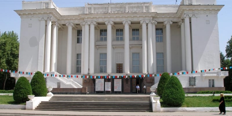 В Таджикистане стартует Международный танцевальный фестиваль