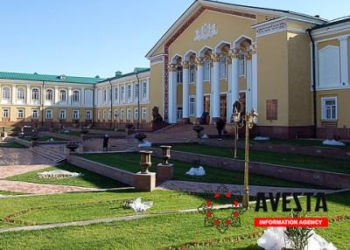 В Б.Гафурове концерт в честь Дня президента собрал более 3 тыс. зрителей