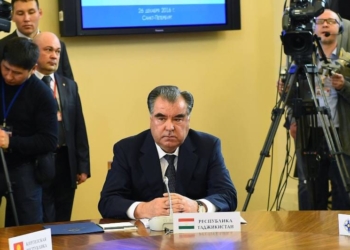 Э.Рахмон в очередной раз отметил необходимость укрепления таджикско-афганской границы