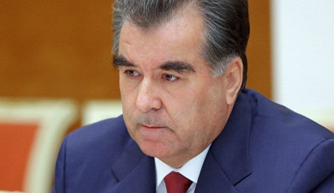 Эмомали Рахмон приравнял коррупцию к терроризму