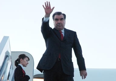 Президент отбыл с государственным визитом в Шри-Ланка