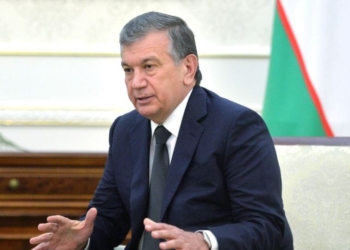 Президент Узбекистана предложил сделать должность глав администраций выборной