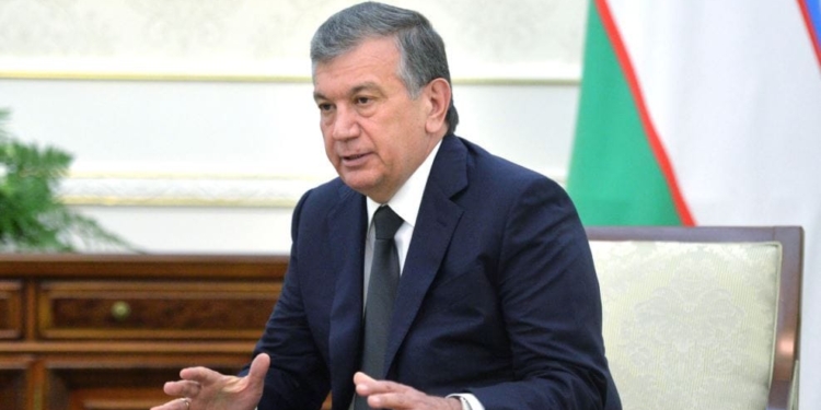 Президент Узбекистана предложил сделать должность глав администраций выборной