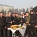Военнослужащие 201-й военной базы состязались в экстриме и приготовлении плова