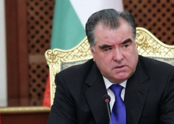 Эмомали Рахмон выразил соболезнования президенту и народу Ирана
