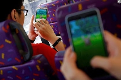 В Китае игра Pokemon Go оказалась под запретом как социально опасная