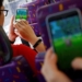 В Китае игра Pokemon Go оказалась под запретом как социально опасная