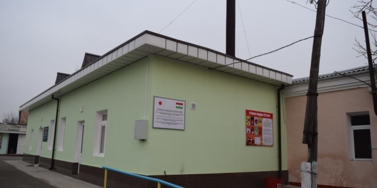 Япония профинансировала восстановление протезно-ортопедического завода в Худжанде