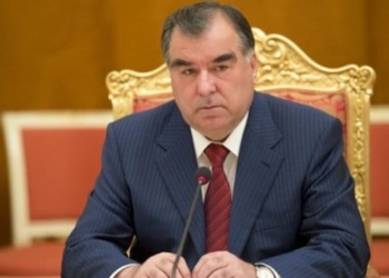 Эмомали Рахмон выразил соболезнования президенту Ирана