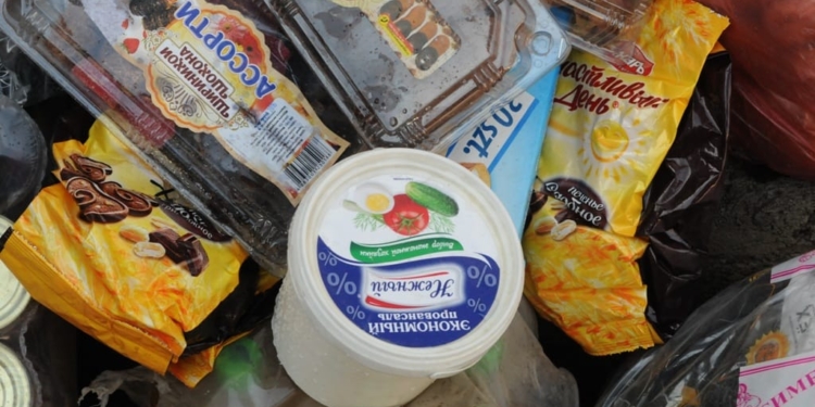«Таджикстандартом» было выявлено свыше 6 тыс. тонн просроченной продукции