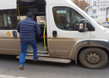Без мигрантов. В Петербурге зреет транспортный коллапс