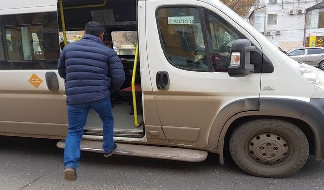 Без мигрантов. В Петербурге зреет транспортный коллапс