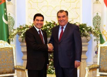 Президент Таджикистана поздравил Гурбангулы Бердымухаммедова