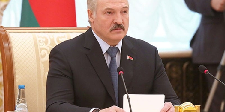 Лукашенко поручил возбудить уголовное дело против главы Россельхознадзора