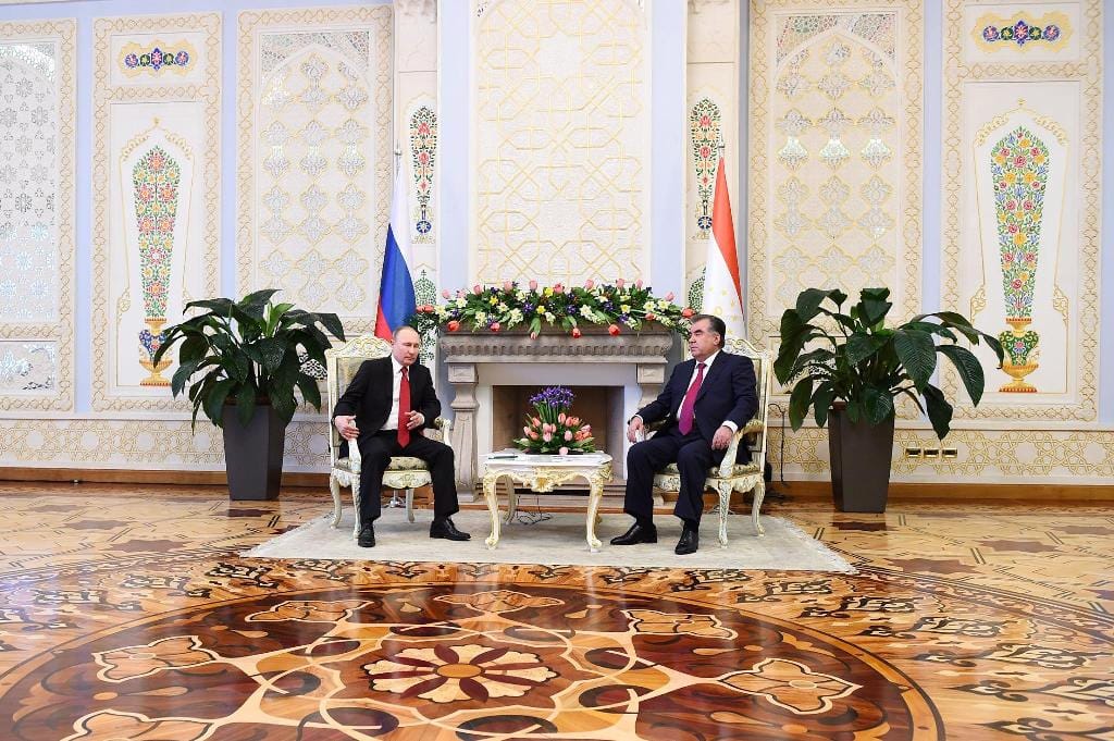 Заявление президента таджикистана. Дворец Эмомали Рахмон. Эмомали Рахмон 2022.