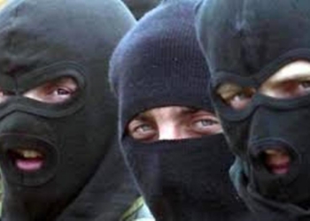 В Таджикистане задержаны подозреваемые в разбойном нападение на АЗС