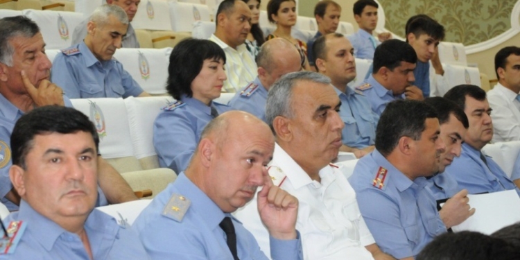 Культпросвещение: Глава МВД обязал милиционеров посещать театры
