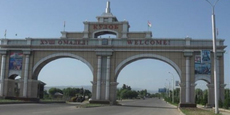 В Кулябе неизвестные тяжело ранили сотрудника ГКНБ