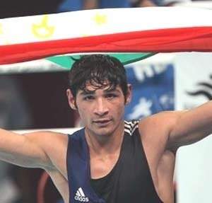 Джахон Курбонов вышел в полуфинал чемпионата Азии по боксу