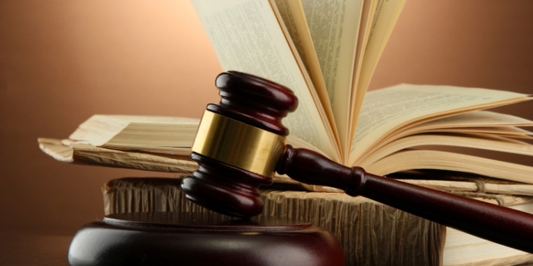 Житель Хатлона приговорен к 5 годам лишения свободы за кражу золотых изделий
