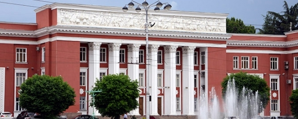 В Душанбе созывается десятая сессия верхней палаты парламента Таджикистана