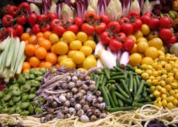 На ярмарке в Худжанде реализовано 120 тонн сельхозпродукции