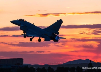 Китайские истребители J-10B примут участие в конкурсе «Авиадартс-2017»