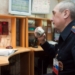 Гражданин Таджикистана обнаружен повешенным в мясном ларьке в Санкт-Петербурге
